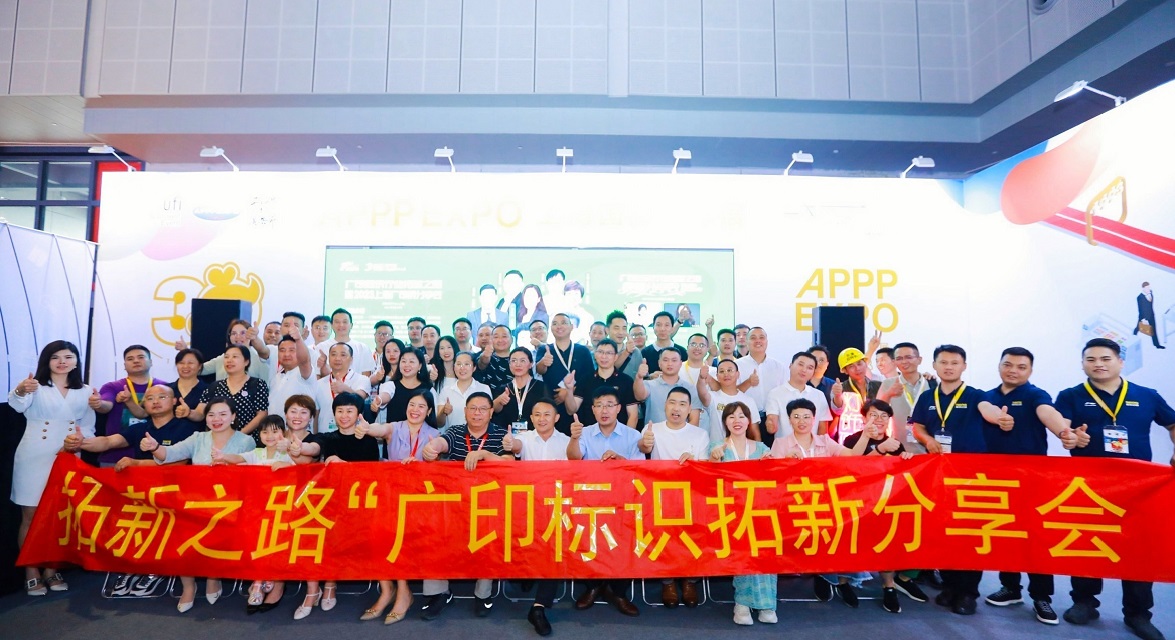 ab4c738f-6963-4d7f-9832-5c7009a085fe.jpg