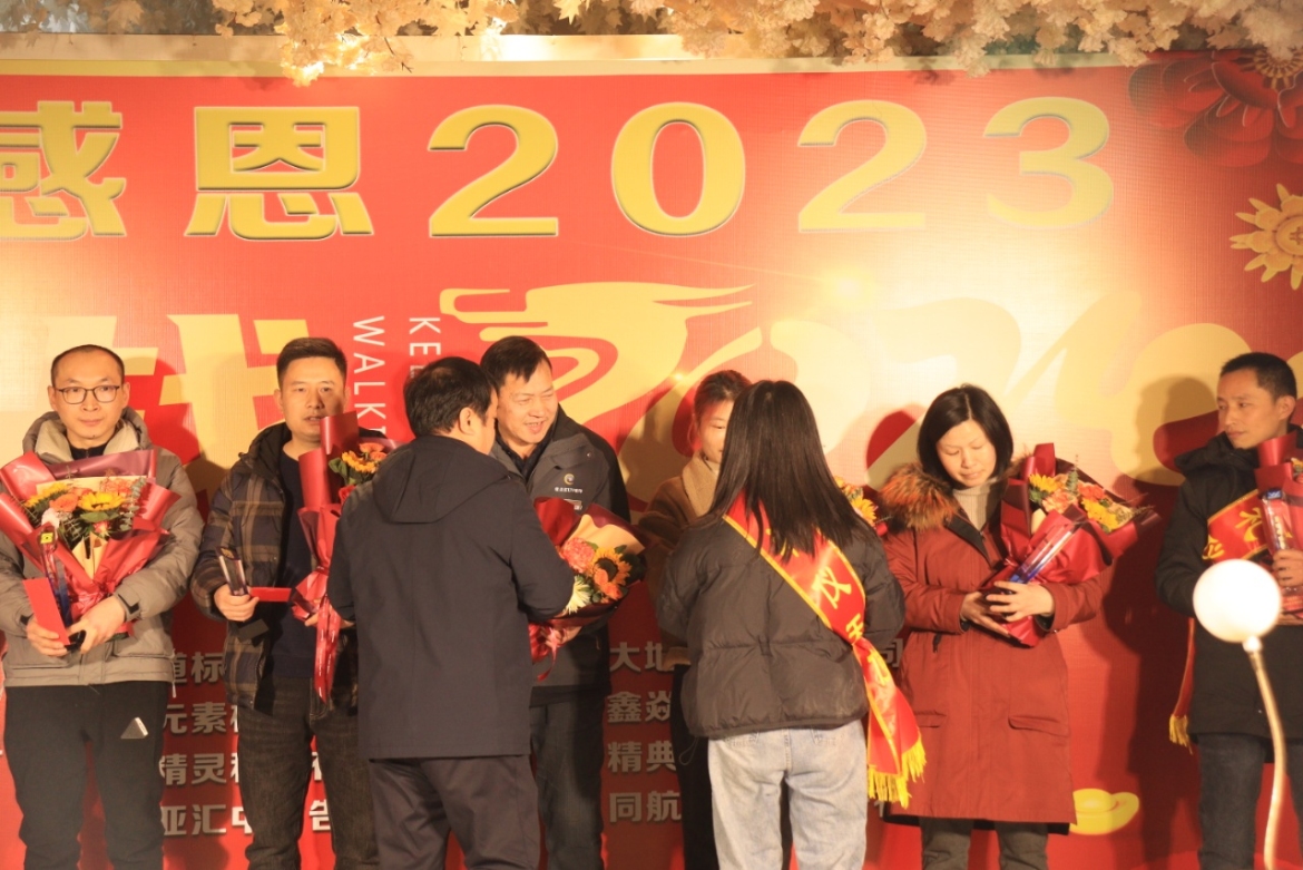 年度风云奖ab.jpg