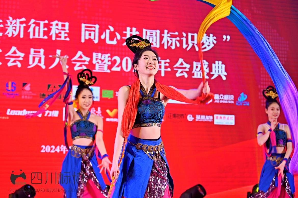 8a2a100f-a7a3-4686-8226-abbe37a5ee86.jpg